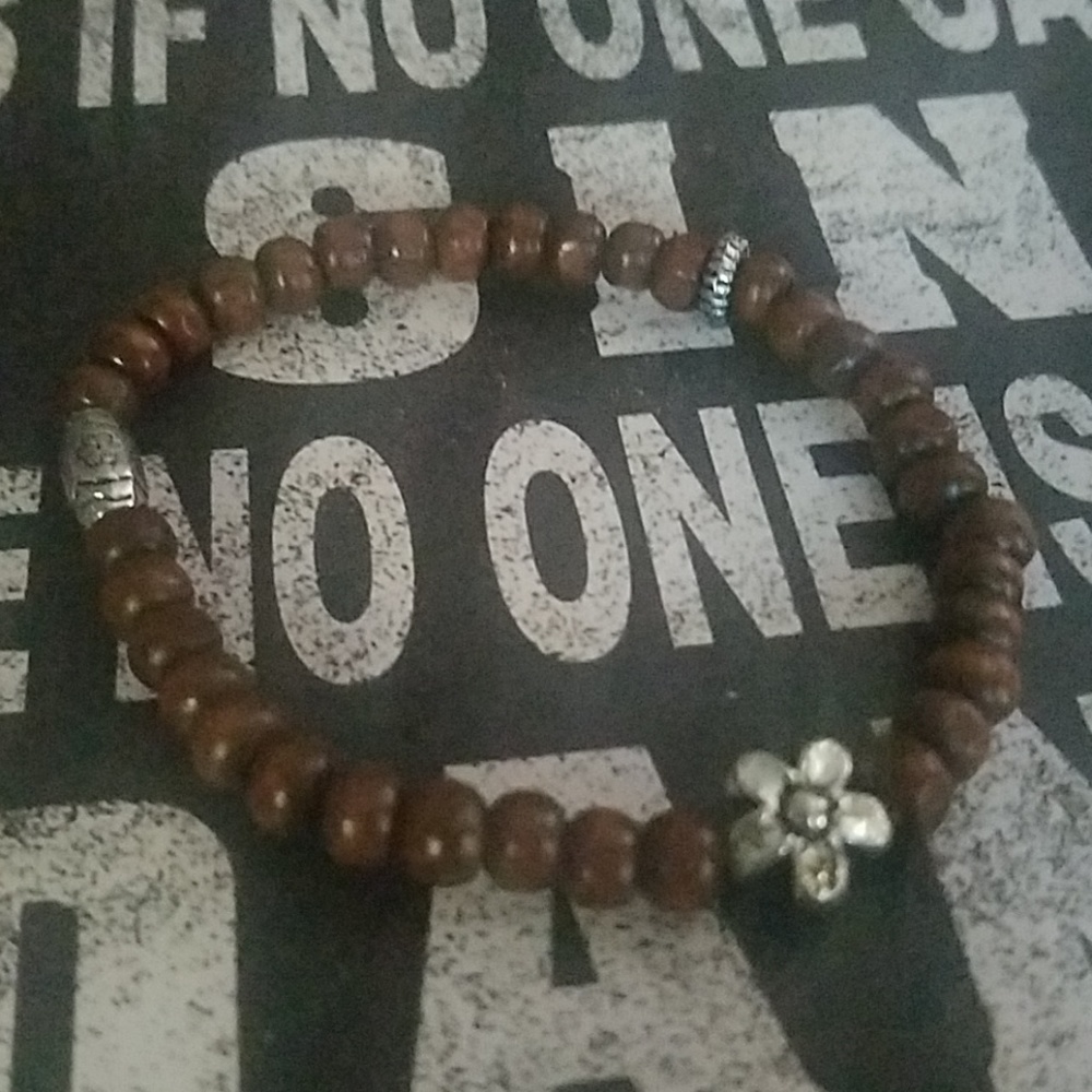 Simple brown bracelet